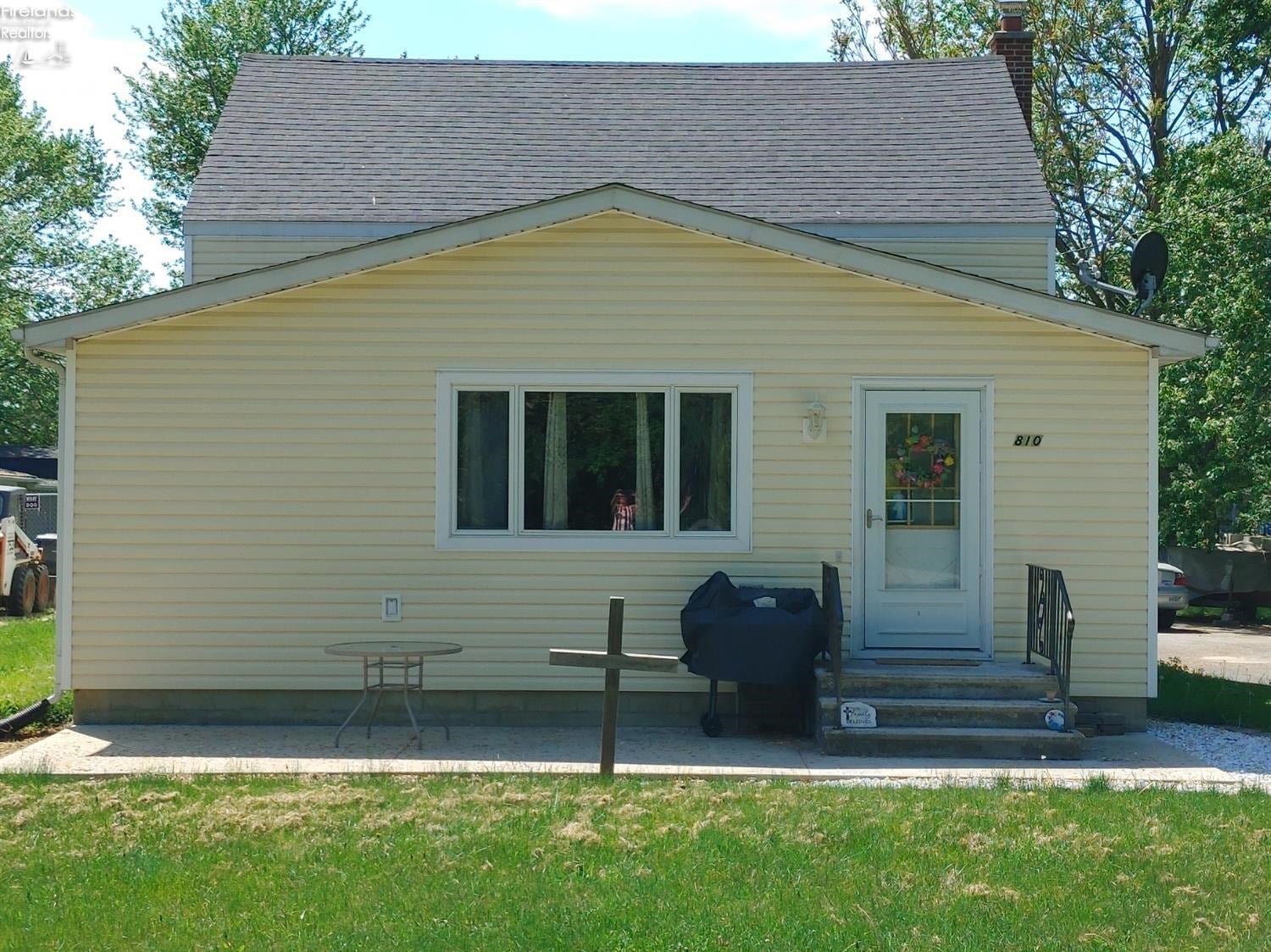 810 Everett Road Fremont, OH 43420 - Photo 1 of 15 Gallery Image 1