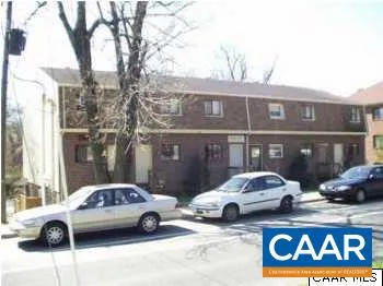 $2,800 | 2104 Jefferson Park Avenue, Unit E, Charlottesville, VA 22903