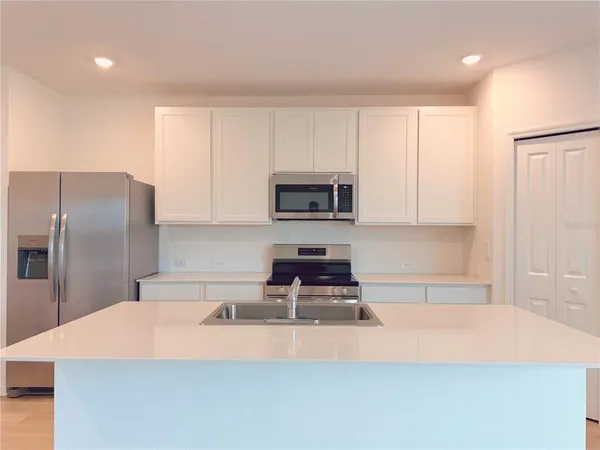 $2,200 | 6481 Domizio Drive, Winter Haven, FL 33884