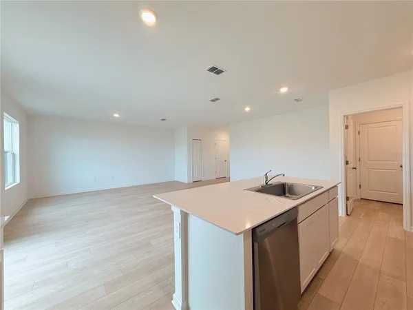 $2,200 | 6481 Domizio Drive, Winter Haven, FL 33884