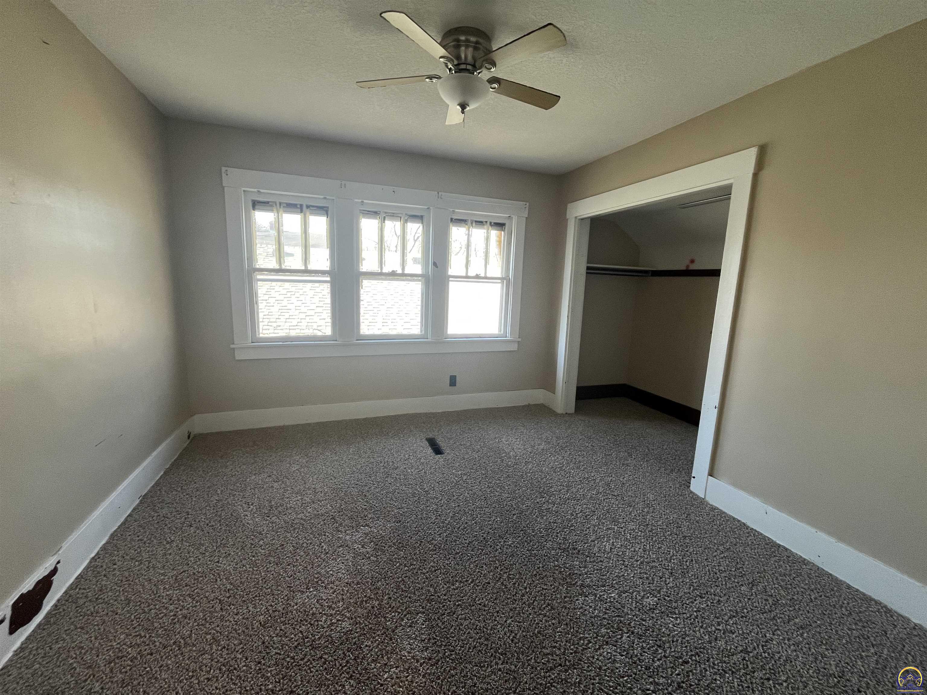 1237 Exchange Street Emporia, KS 66801 - Photo 12 of 20