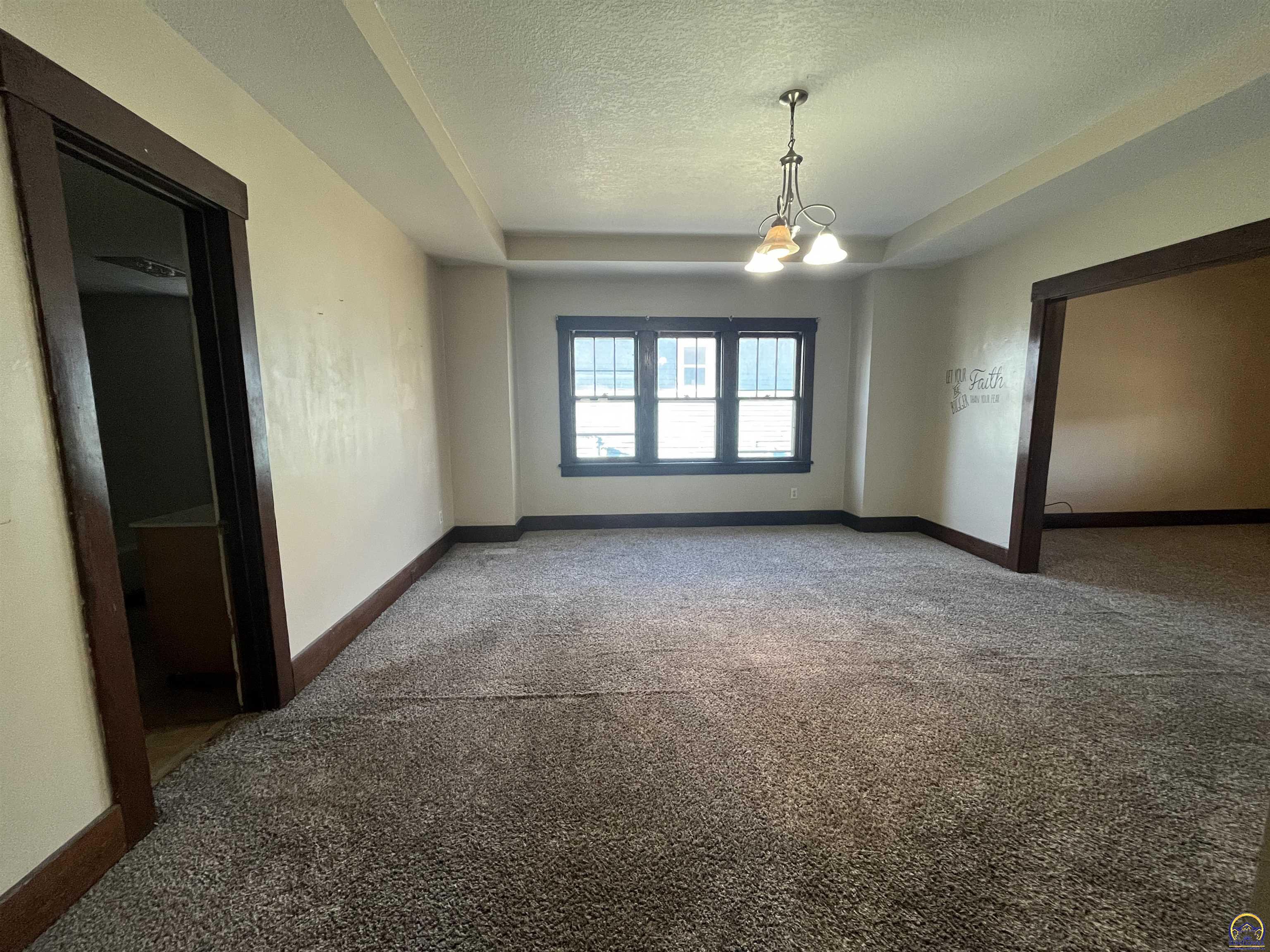 1237 Exchange Street Emporia, KS 66801 - Photo 7 of 20