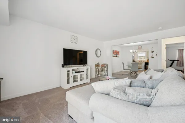 $175,000 | 1294 Cooper Street, Unit C5, Edgewater Park, NJ 08010