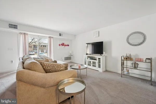 $175,000 | 1294 Cooper Street, Unit C5, Edgewater Park, NJ 08010