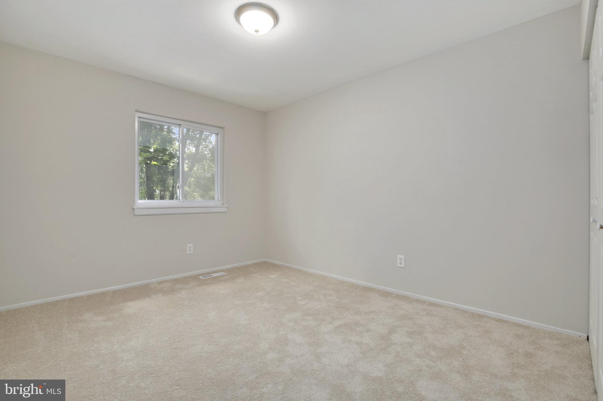 19310 Transhire Road Montgomery Village, MD 20886 - Photo 24 of 40 Gallery Image 24