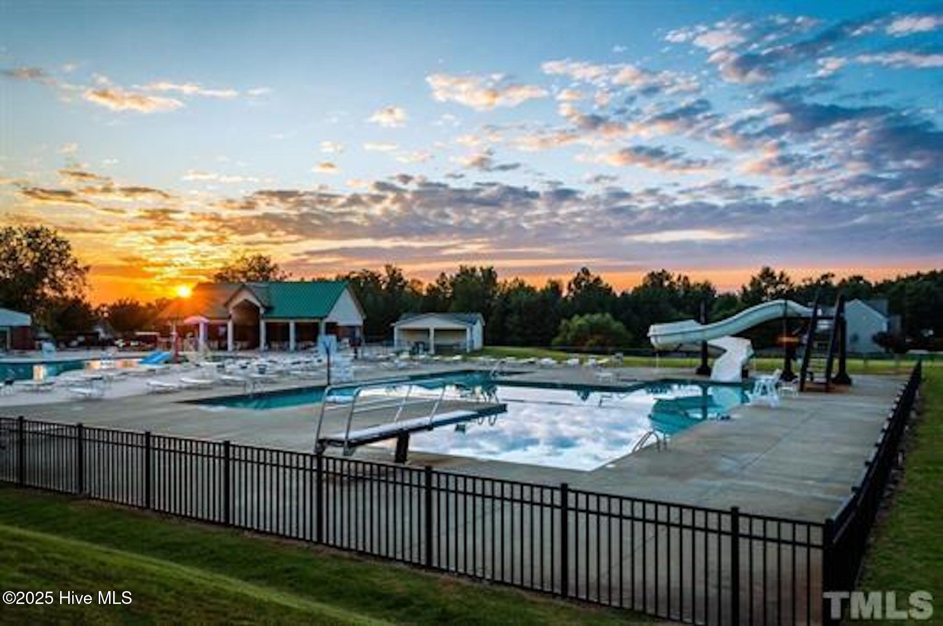 357 Bluejay Street Clayton, NC 27520 - Photo 13 of 15 FSC Amenity 4