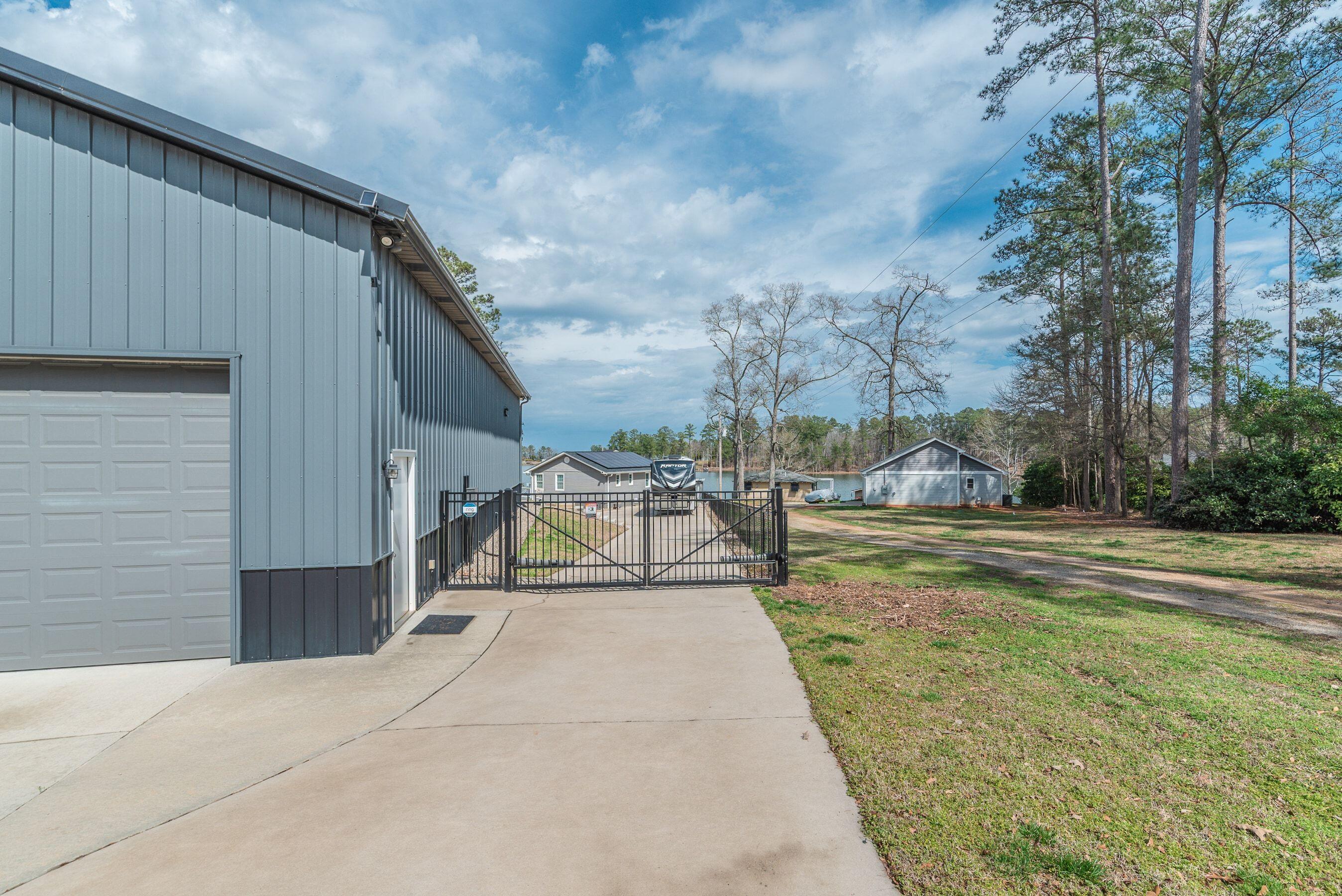 621 State Rd S-32-1464 Gilbert, SC 29054 - Photo 21 of 59
