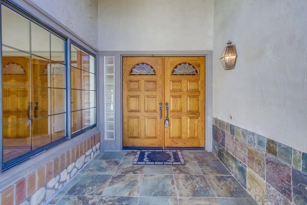 15235 Crestview Court Poway, CA 92064 - Photo 6 of 68