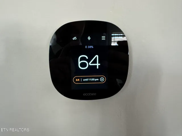 $289,000 | 1619 Scenic Drive, Athens, TN 37303