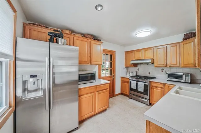 $4,950 | 508 Chamberlin Street, East Meadow, NY 11554