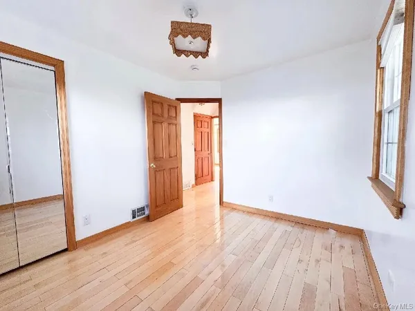 $4,800 | 508 Chamberlin Street, East Meadow, NY 11554