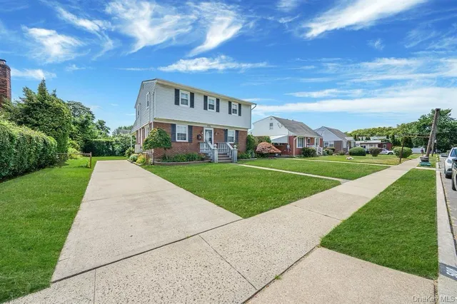 $4,950 | 508 Chamberlin Street, East Meadow, NY 11554