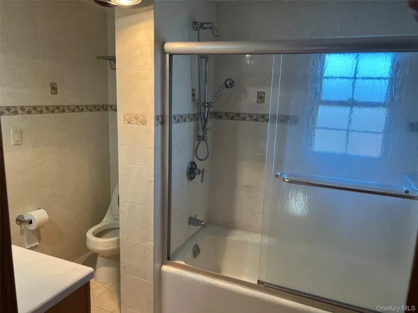 $4,950 | 508 Chamberlin Street, East Meadow, NY 11554