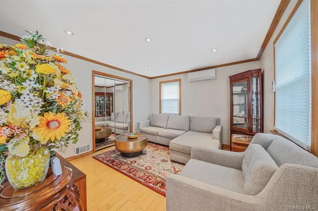 $4,950 | 508 Chamberlin Street, East Meadow, NY 11554