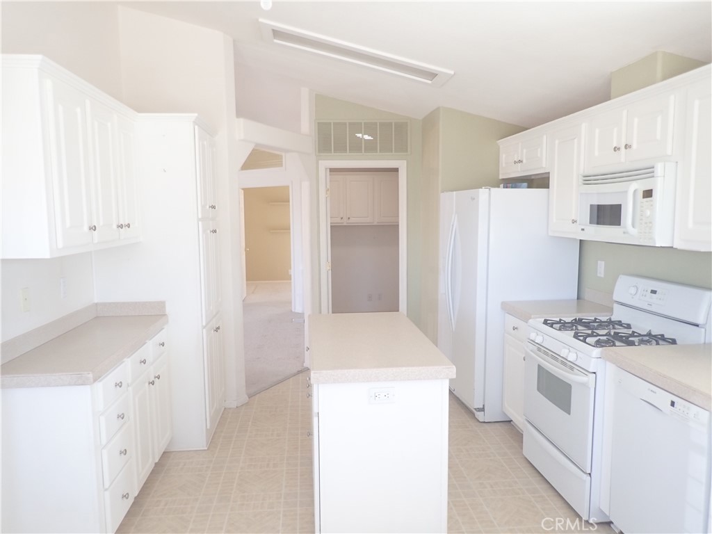 27250 Murrieta Road, Unit 245 Menifee, CA 92586 - Photo 13 of 37