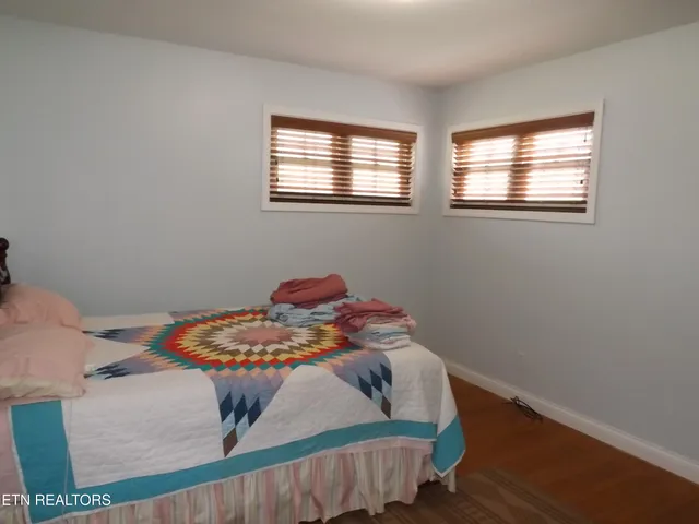 $550,000 | 829 Bristol Road, Harrogate, TN 37752