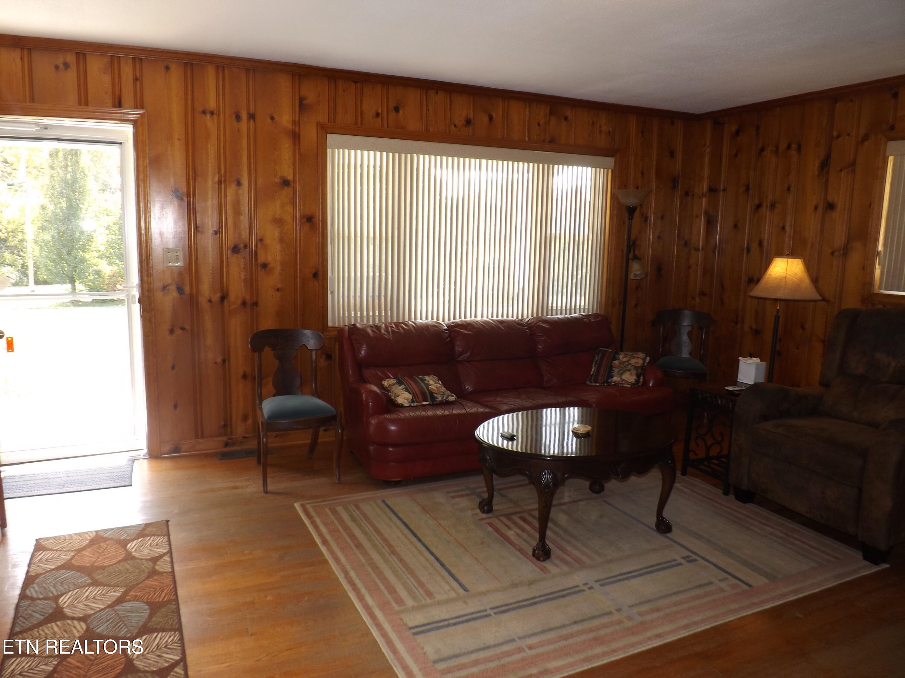 829 Bristol Road Harrogate, TN 37752 - Photo 29 of 49 DSCF3213