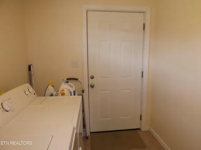 $550,000 | 829 Bristol Road, Harrogate, TN 37752