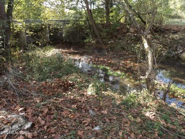 $550,000 | 829 Bristol Road, Harrogate, TN 37752
