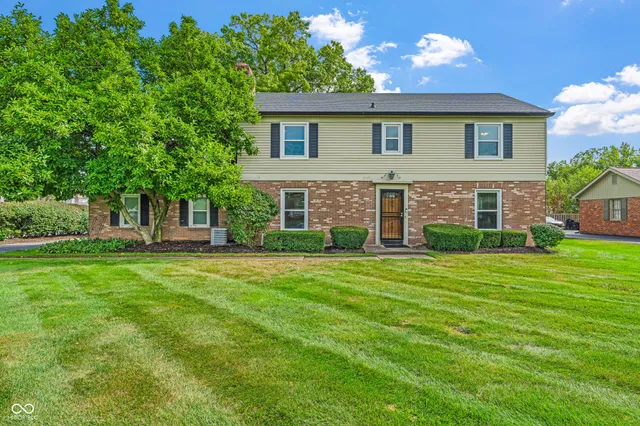 $435,000 | 5433 Brendonridge Road, Indianapolis, IN 46226