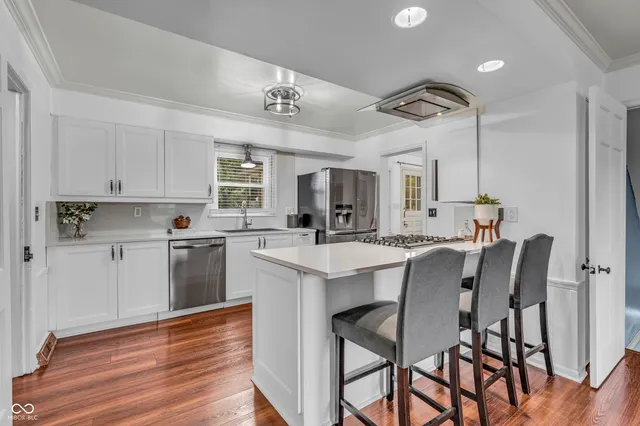 $435,000 | 5433 Brendonridge Road, Indianapolis, IN 46226