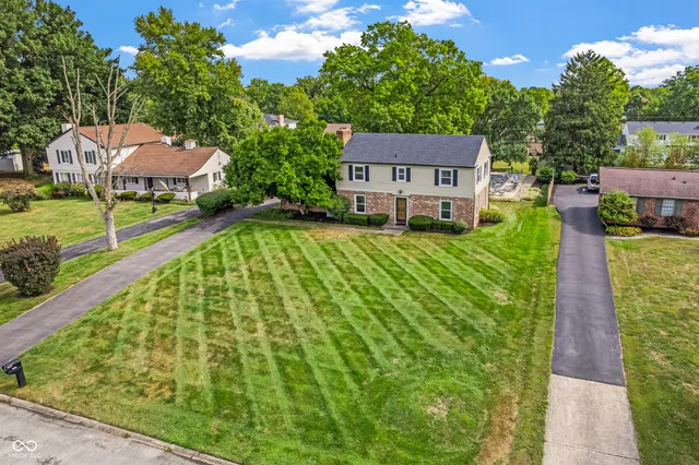 $435,000 | 5433 Brendonridge Road, Indianapolis, IN 46226