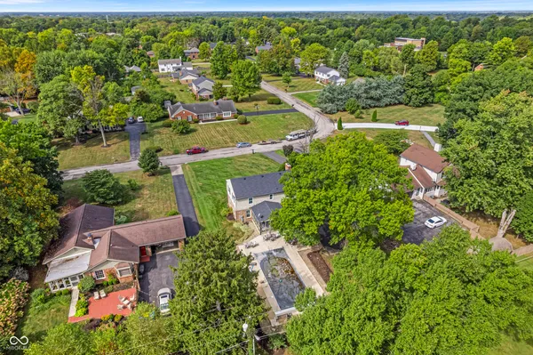 $420,000 | 5433 Brendonridge Road, Indianapolis, IN 46226