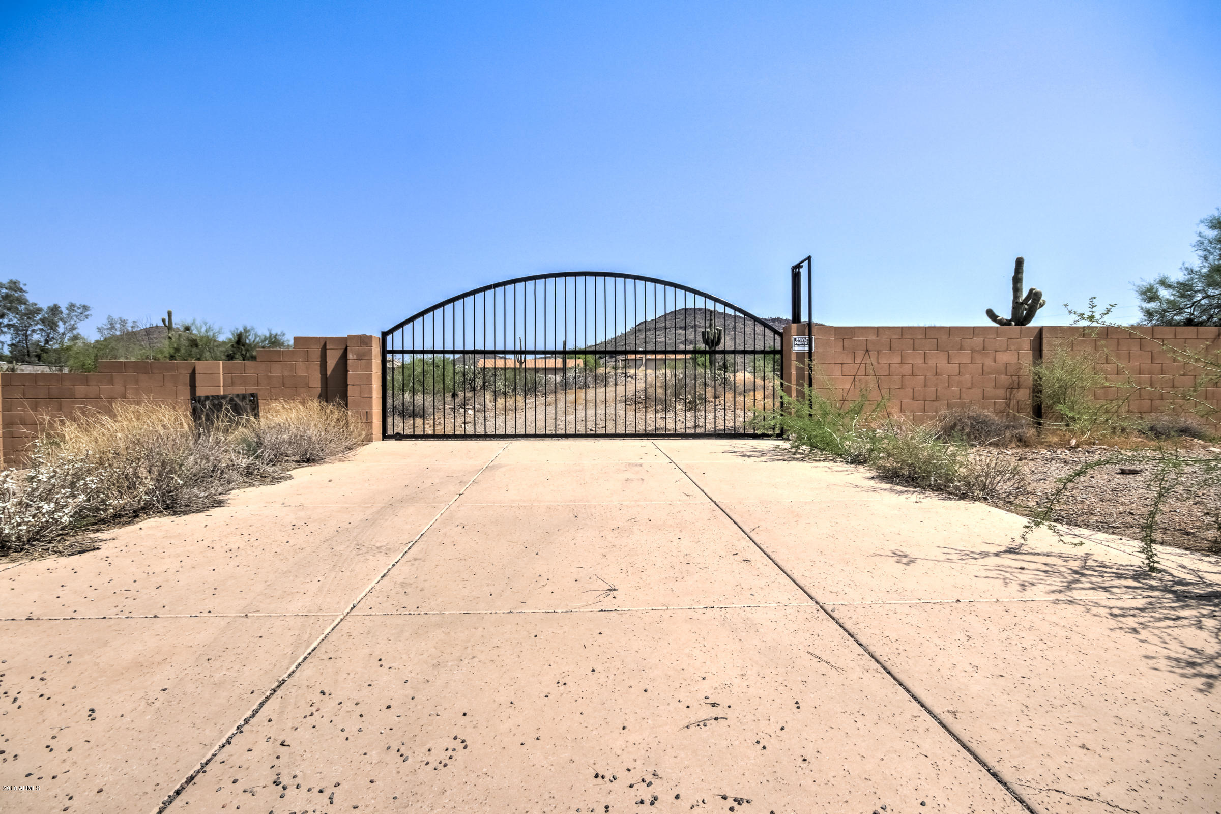 203 North 39005t Road Phoenix, AZ 85086 - Photo 1 of 9 36314 N 31st Ave-2