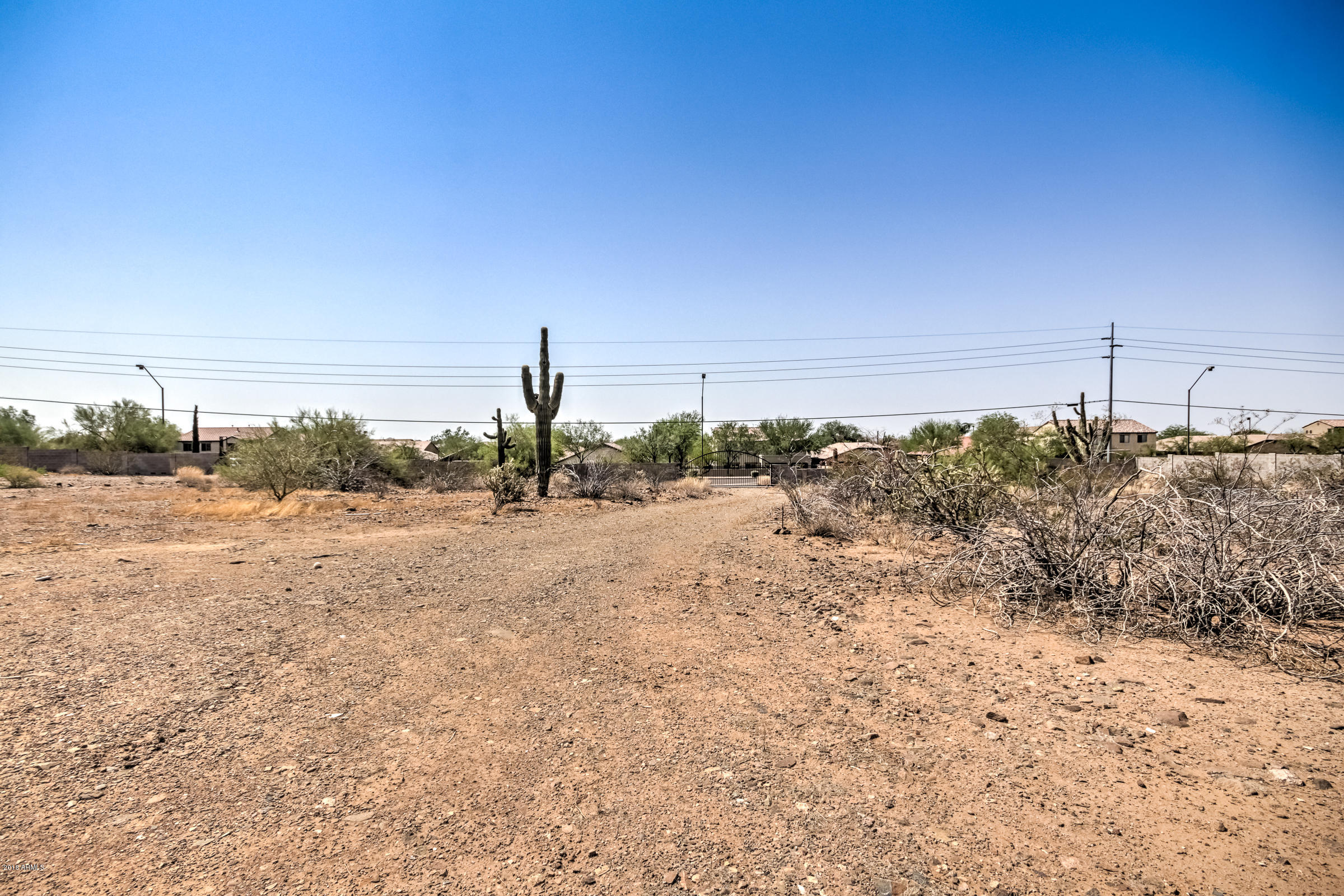 203 North 39005t Road Phoenix, AZ 85086 - Photo 6 of 9 36314 N 31st Ave-6
