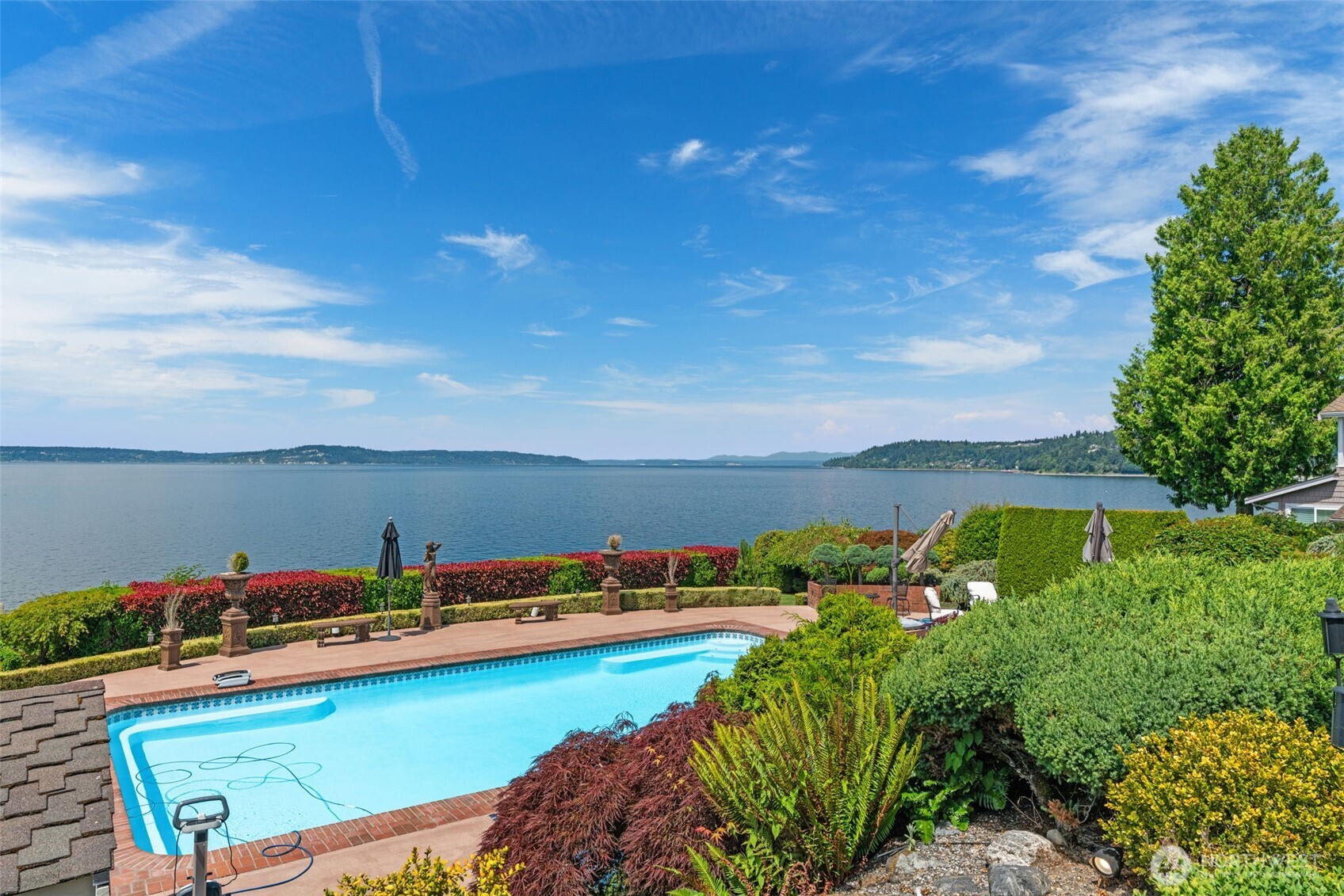 8723 Talbot Road Edmonds, WA 98026 - Photo 6 of 40