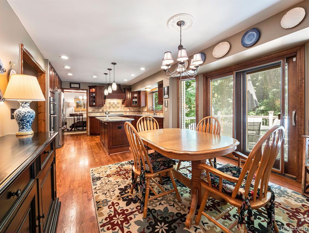 42071 Hunters Ridge Canton, MI 48188 - Photo 10 of 33