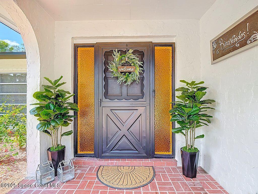 525 15th Street Southwest Naples, FL 34117 - Photo 5 of 46 p-eXr8Pg