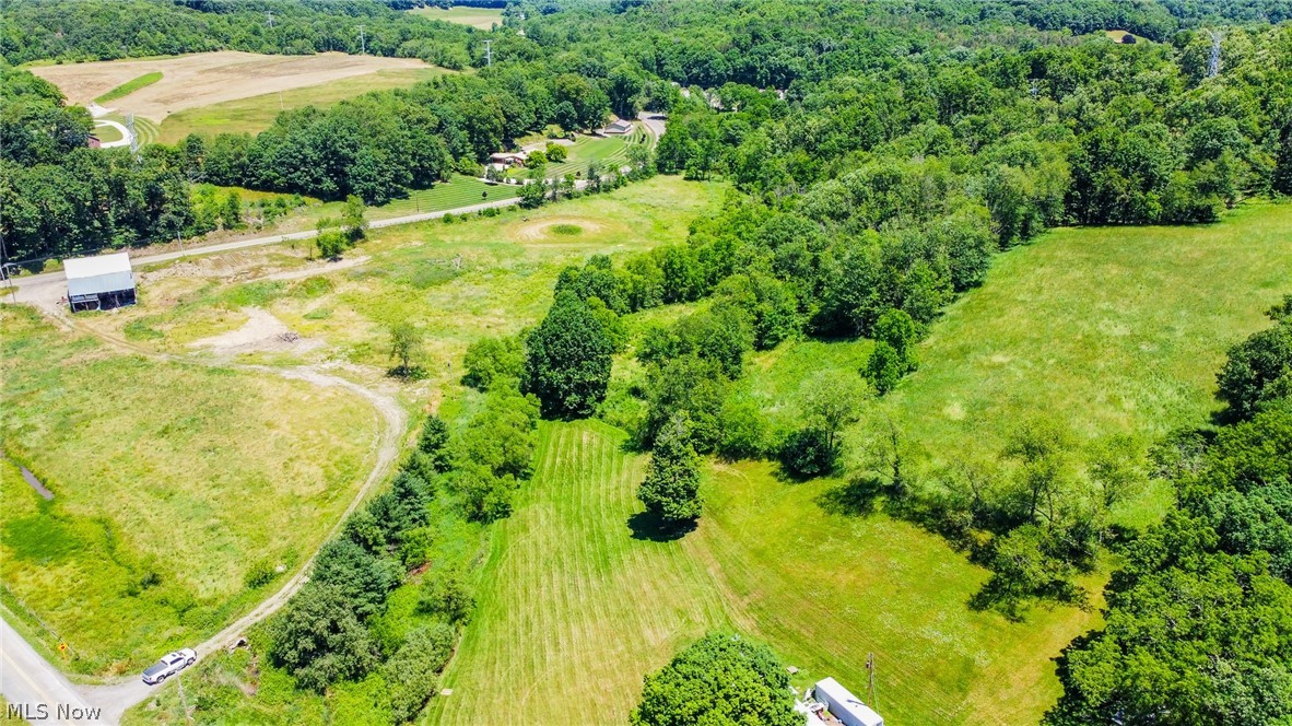 2144 Chase Road Southeast Carrollton, OH 44615 - Photo 23 of 30