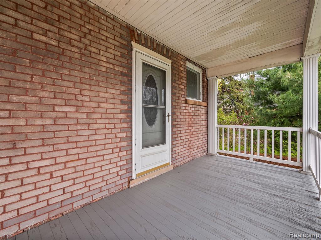 5981 Chicago Road Warren, MI 48092 - Photo 3 of 30