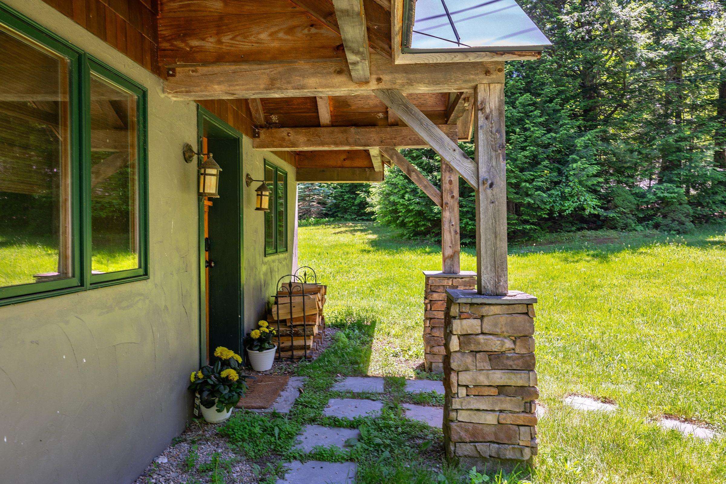 155 Pratt Bridge Road Jamaica, VT 05343 - Photo 6 of 55
