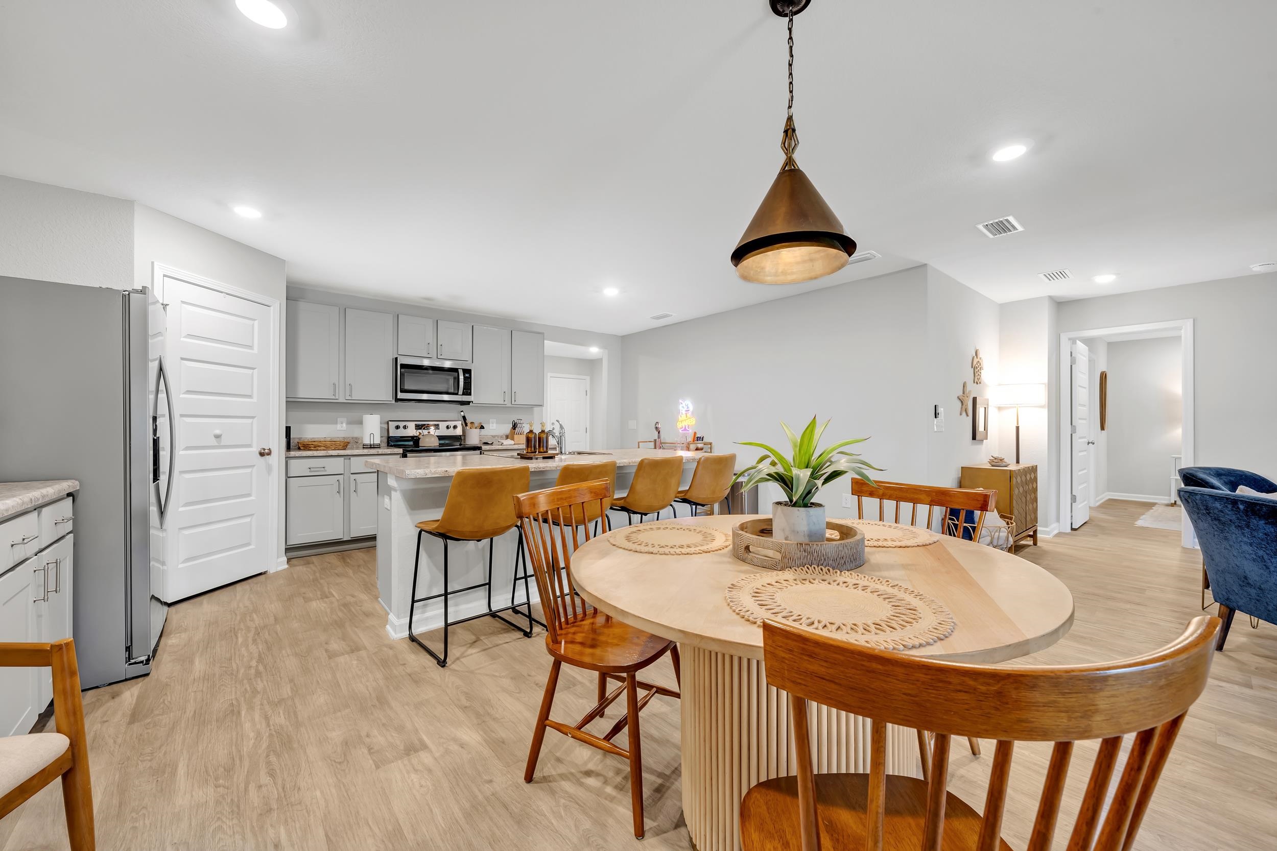 257 Burnston Way Foley, AL 36535 - Photo 14 of 42 Dining Area