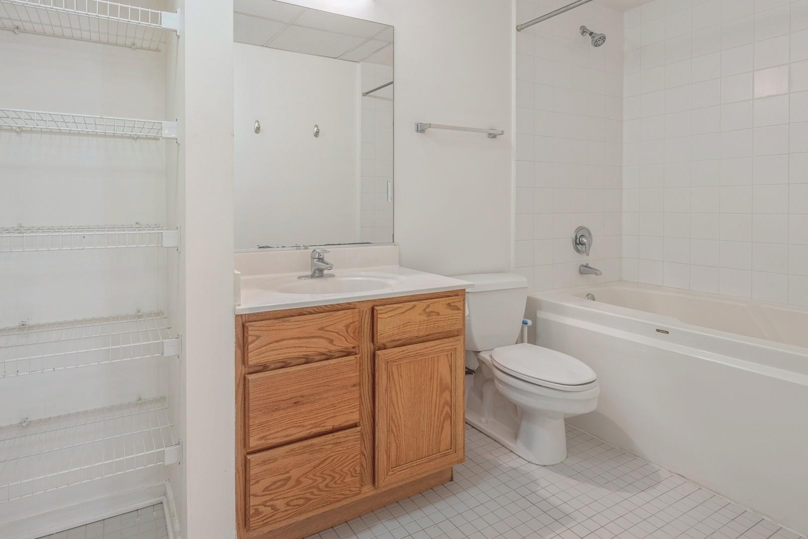 6 East Monroe Street, Unit 601 Chicago, IL 60603 - Photo 8 of 8