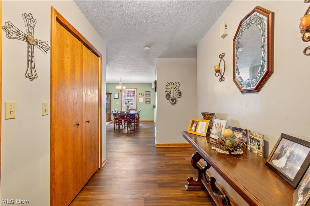 33946 Harding Avenue North Ridgeville, OH 44039 - Photo 4 of 28 Gallery Image 4