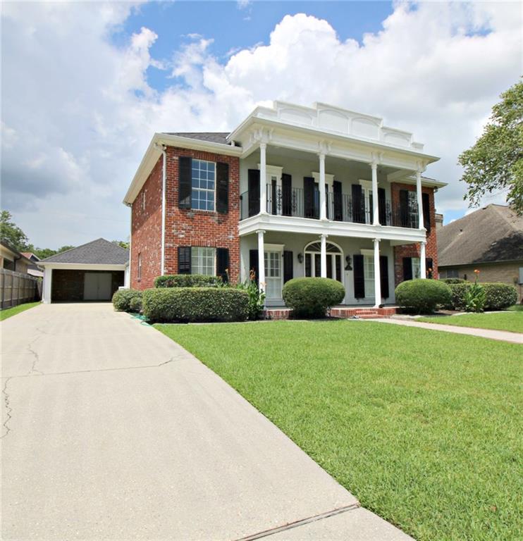 118 Country Manor Road Belle Chasse, LA 70037 - Photo 2 of 20