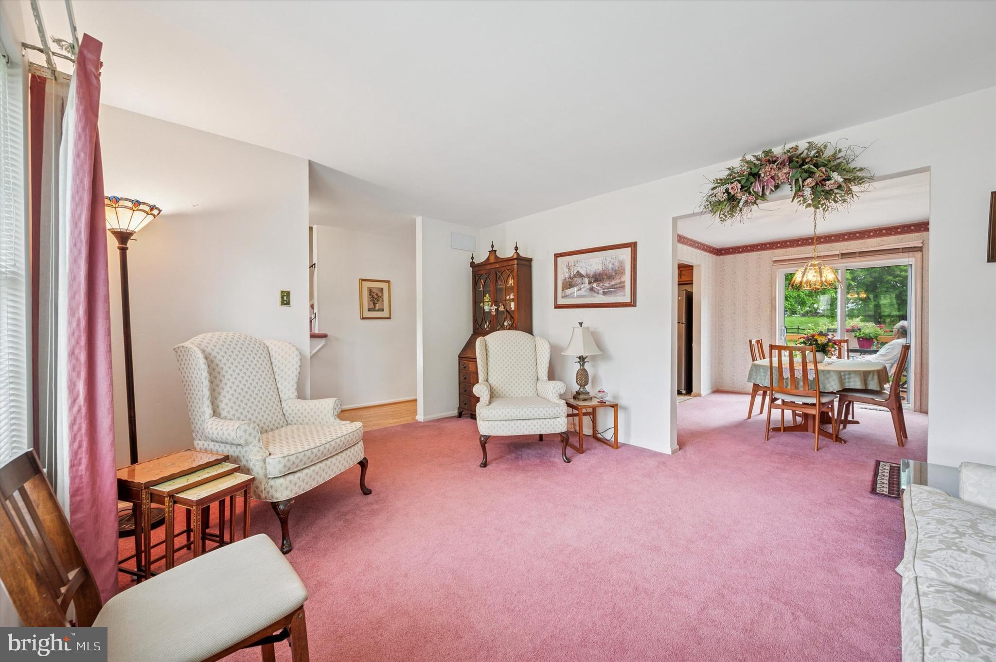 1004 Truman Road East Norriton, PA 19403 - Photo 8 of 35 Living Room