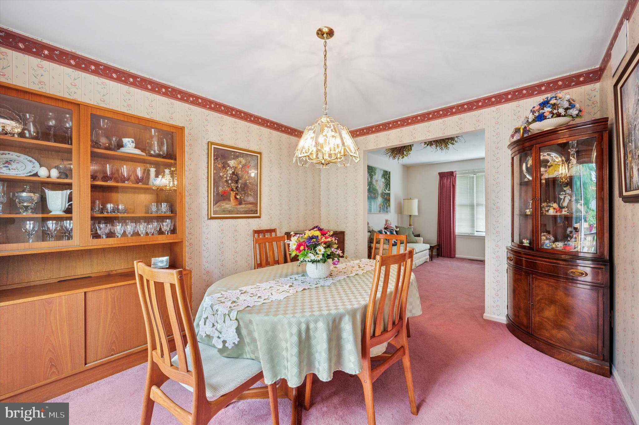 1004 Truman Road East Norriton, PA 19403 - Photo 10 of 35 Dining Room