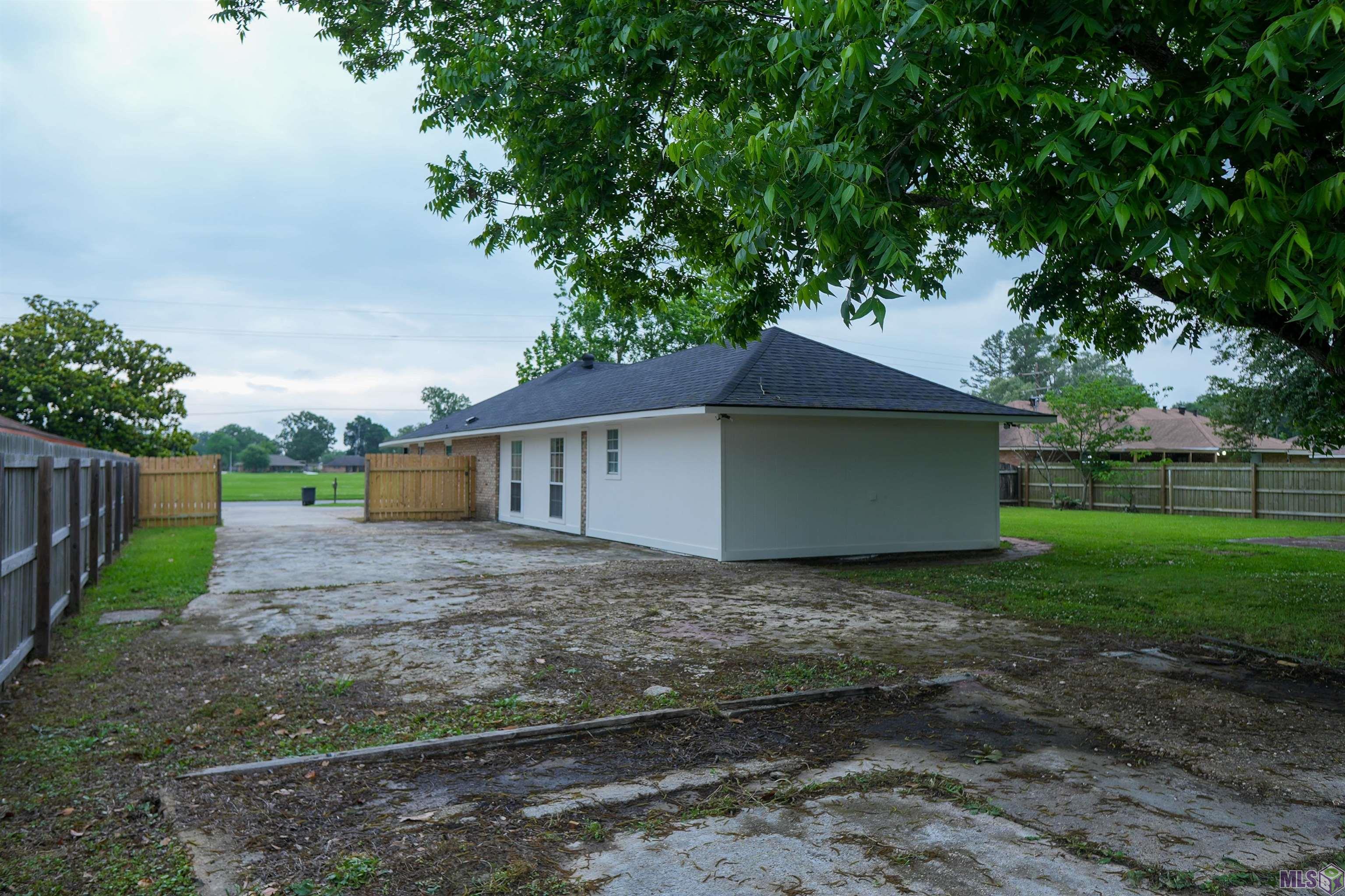 3655 Aletha Drive Baton Rouge, LA 70814 - Photo 23 of 32