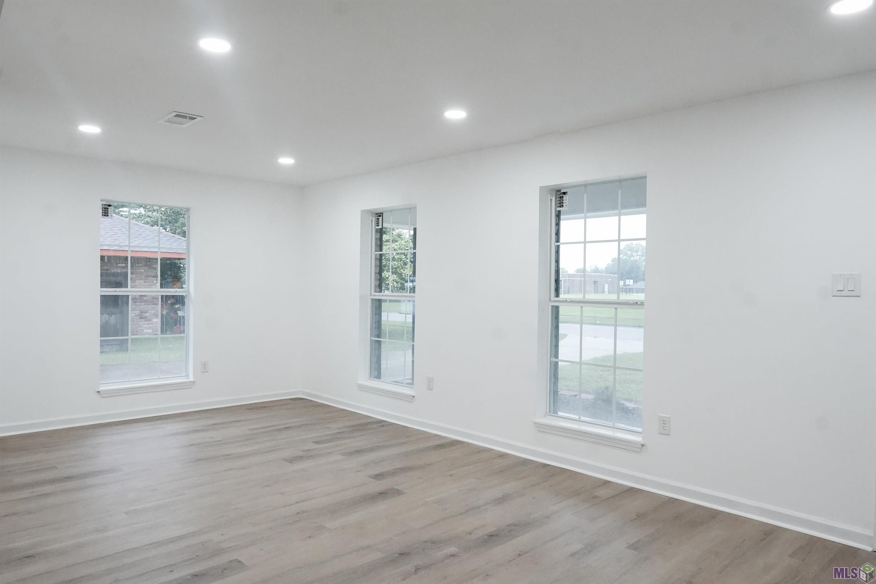 3655 Aletha Drive Baton Rouge, LA 70814 - Photo 9 of 32
