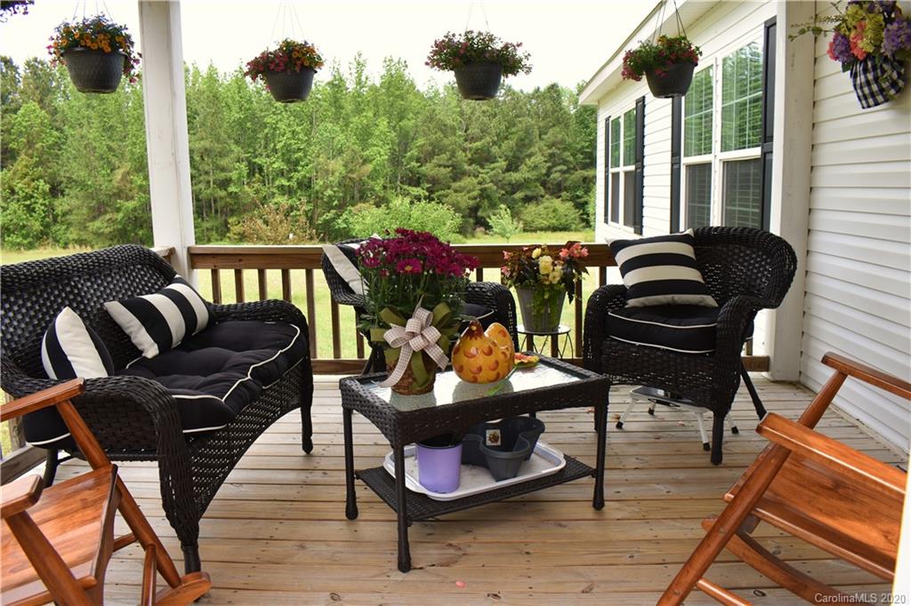 601 Community Road Chesterfield, SC 29709 - Photo 7 of 38