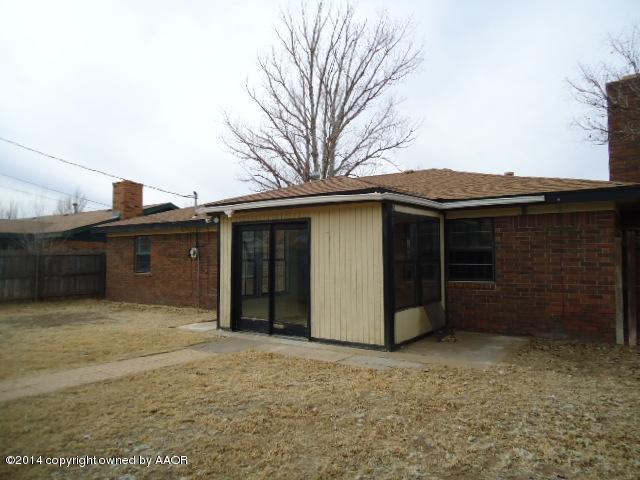 5207 Leigh Avenue Amarillo, TX 79110 - Photo 12 of 13 Back of Home