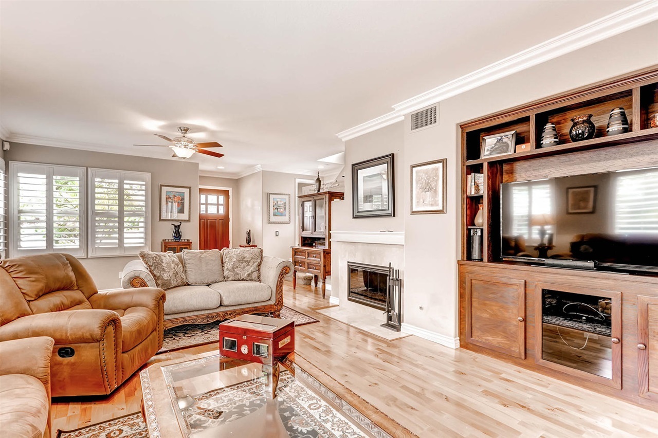 1495 Beechtree Road San Marcos, CA 92078 - Photo 5 of 25