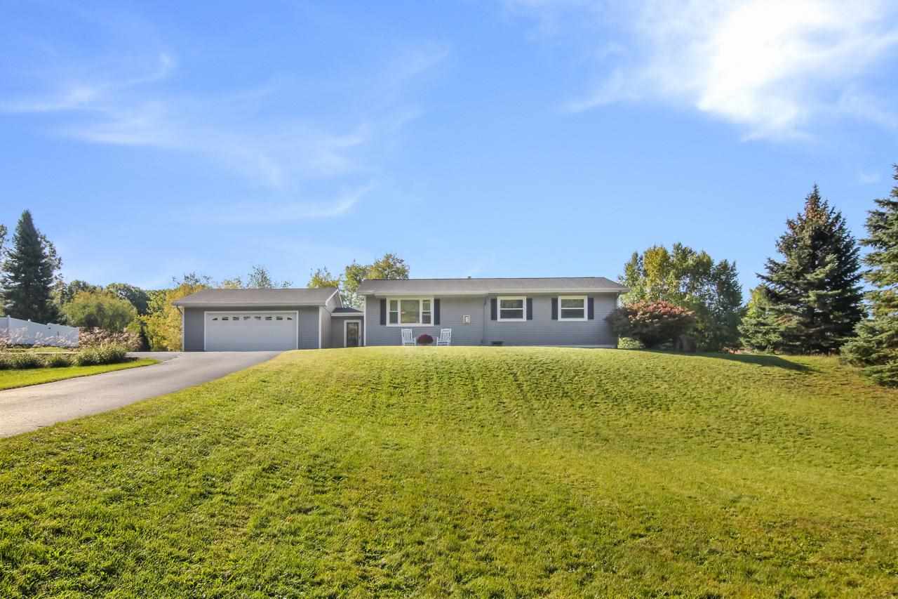 3178 Prouty Road Traverse City, MI 49686 - Photo 1 of 26 1894083.JPG