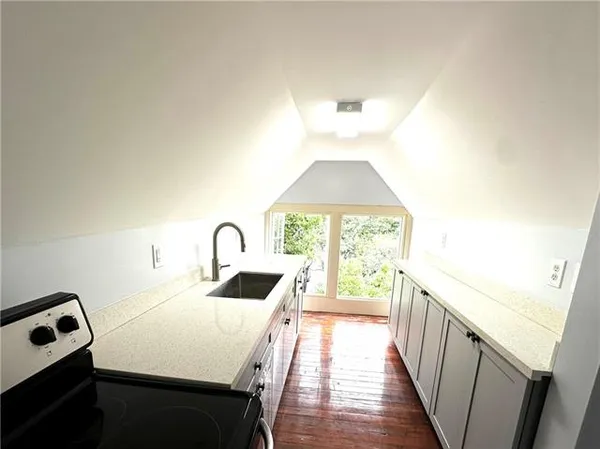 $1,600 | 3515 Chestnut Street, Unit F, New Orleans, LA 70115