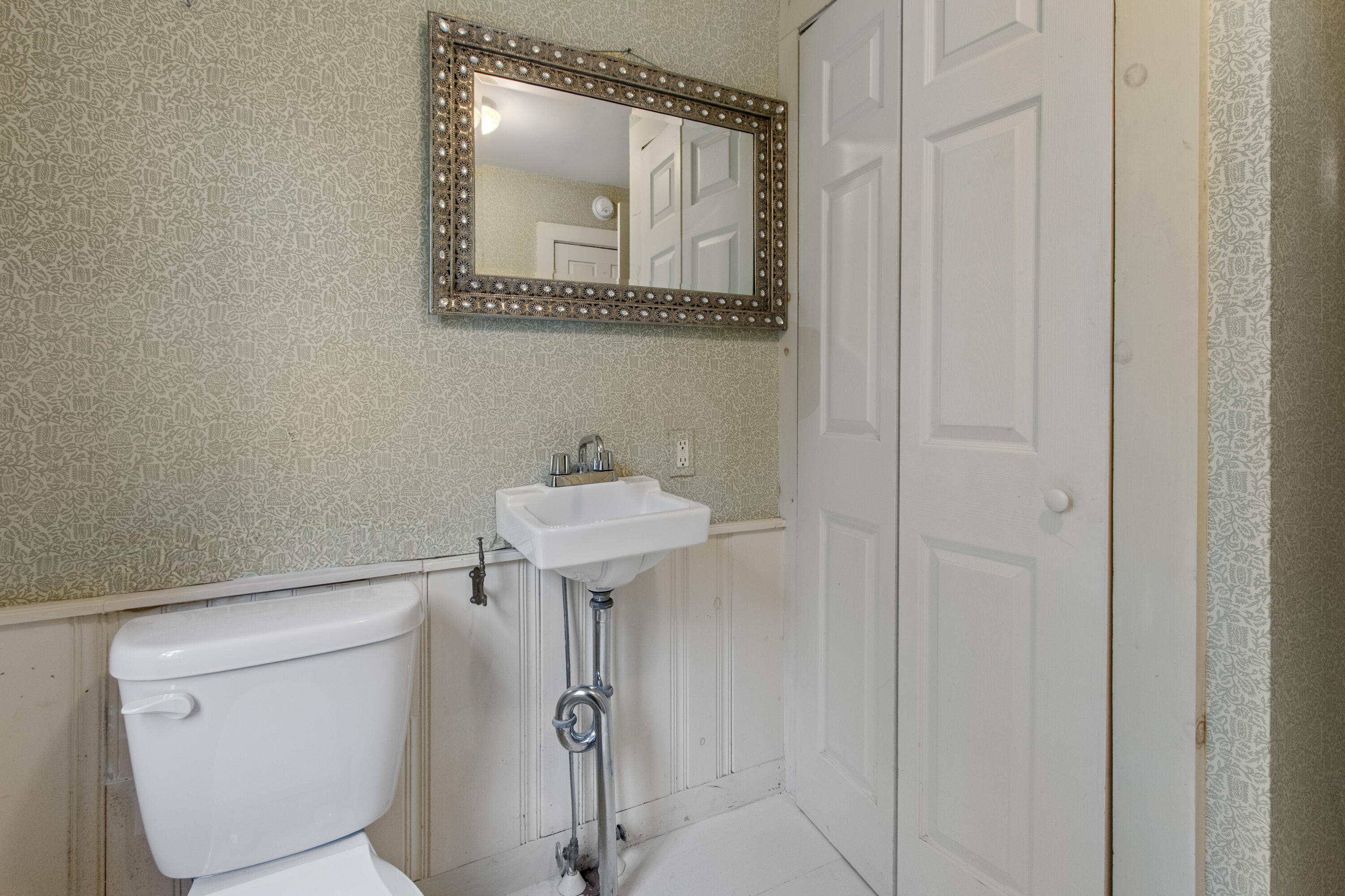 243 Falmouth Road Falmouth, ME 04105 - Photo 17 of 39 202605013KP-61005