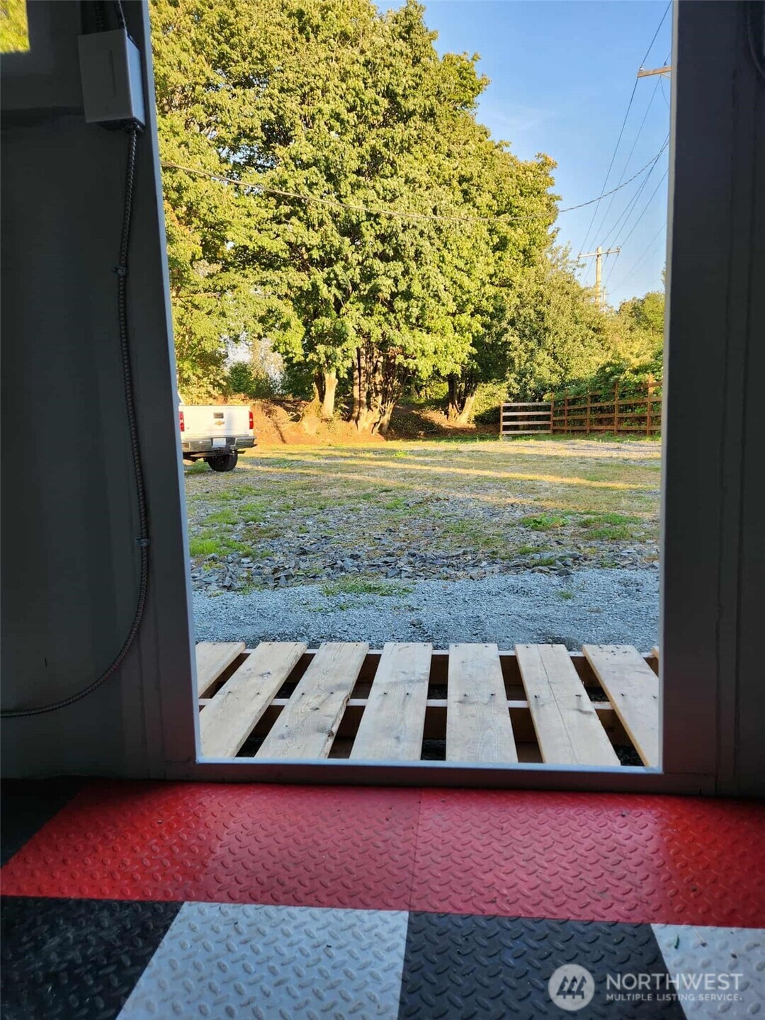 9813 Airport Way Snohomish, WA 98296 - Photo 6 of 17 a view of a yard